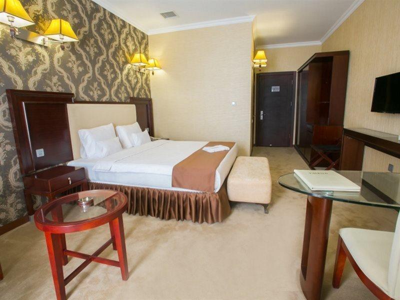 Emerald Hotel באקו מראה חיצוני תמונה